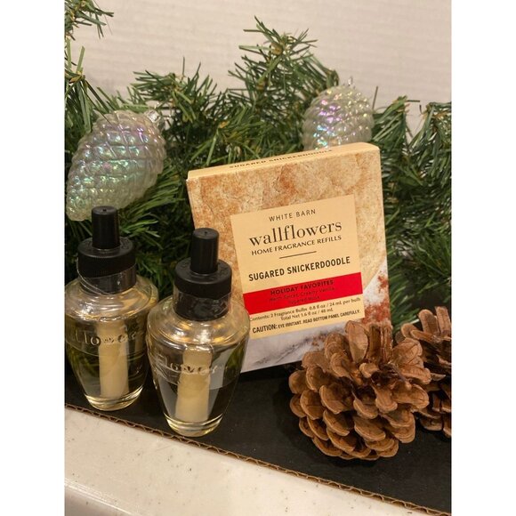 Bath & Body Works “Sugared Snickerdoodle” 2 NEW Wallflower Refills - Picture 1 of 4